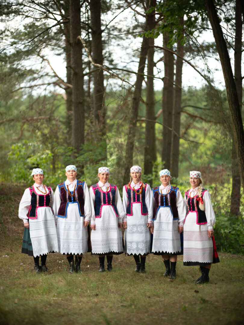 Kobiecy zespół śpiewaczy z Nowogrodu