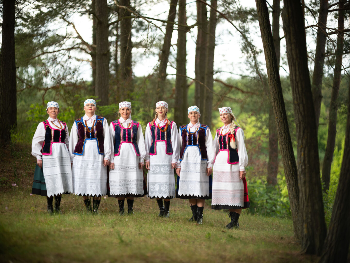 Kobiecy zespół śpiewaczy z Nowogrodu